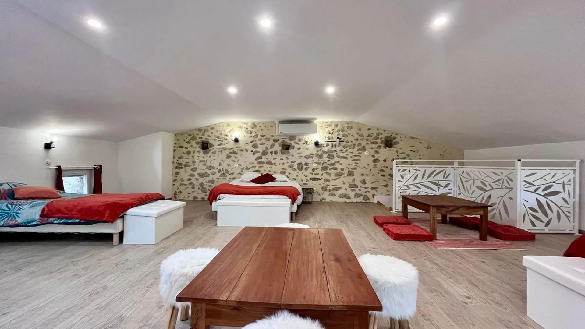 Vila La Grange De Lucien - Meyras
